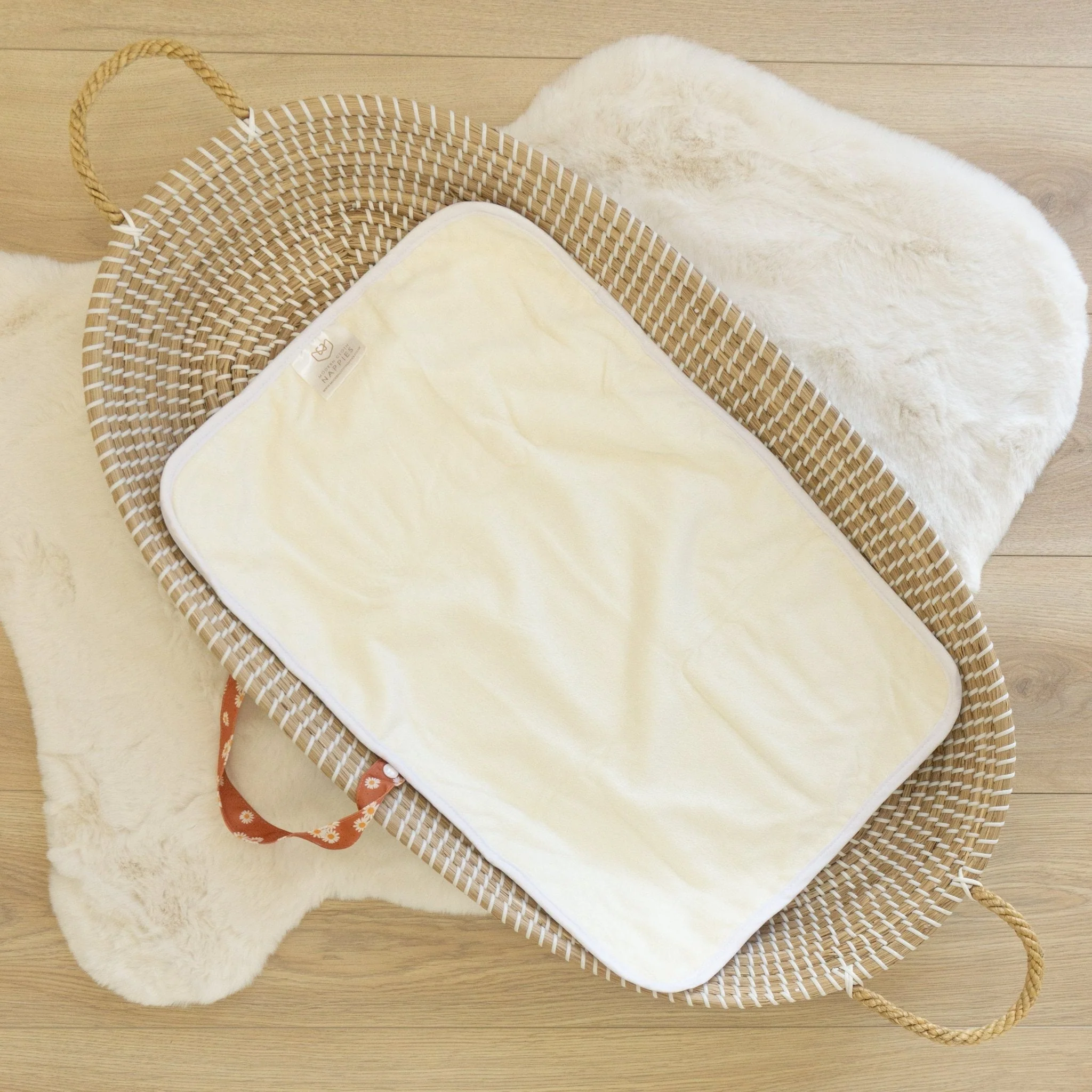 Baby Travel Changing Mats - Ditsy Daisy - Image 4