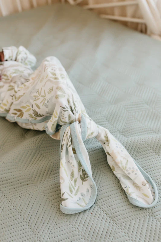 Copper Pearl Newborn Gown Rex - Image 11