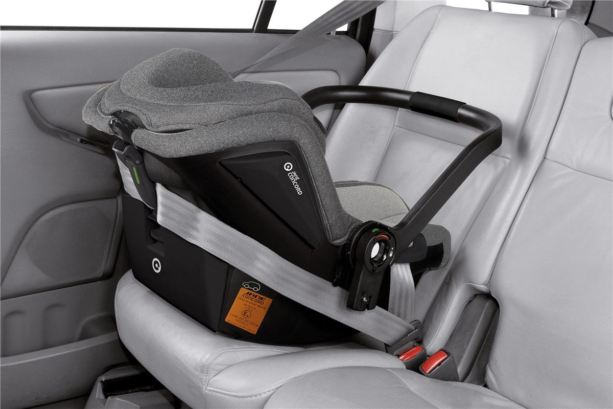 Jané Newel 10-Piece Travel System with Koos i-Size & Isofix Base - Image 10